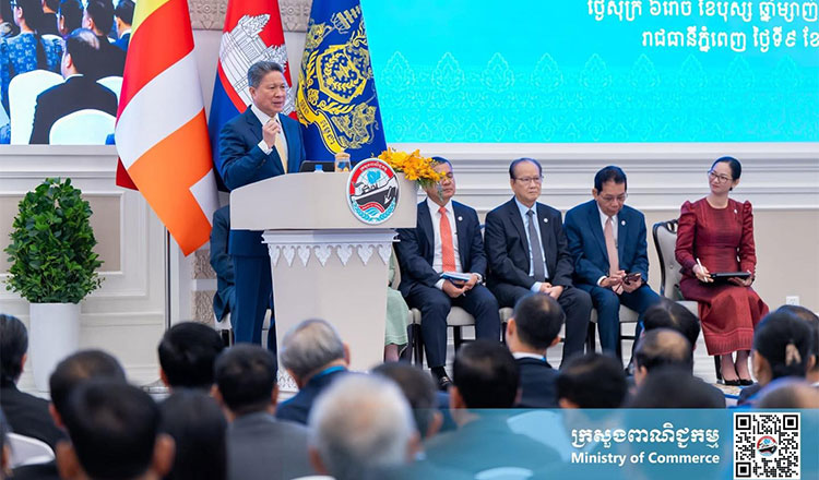 Cambodia’s trade balance reaches historic equilibrium